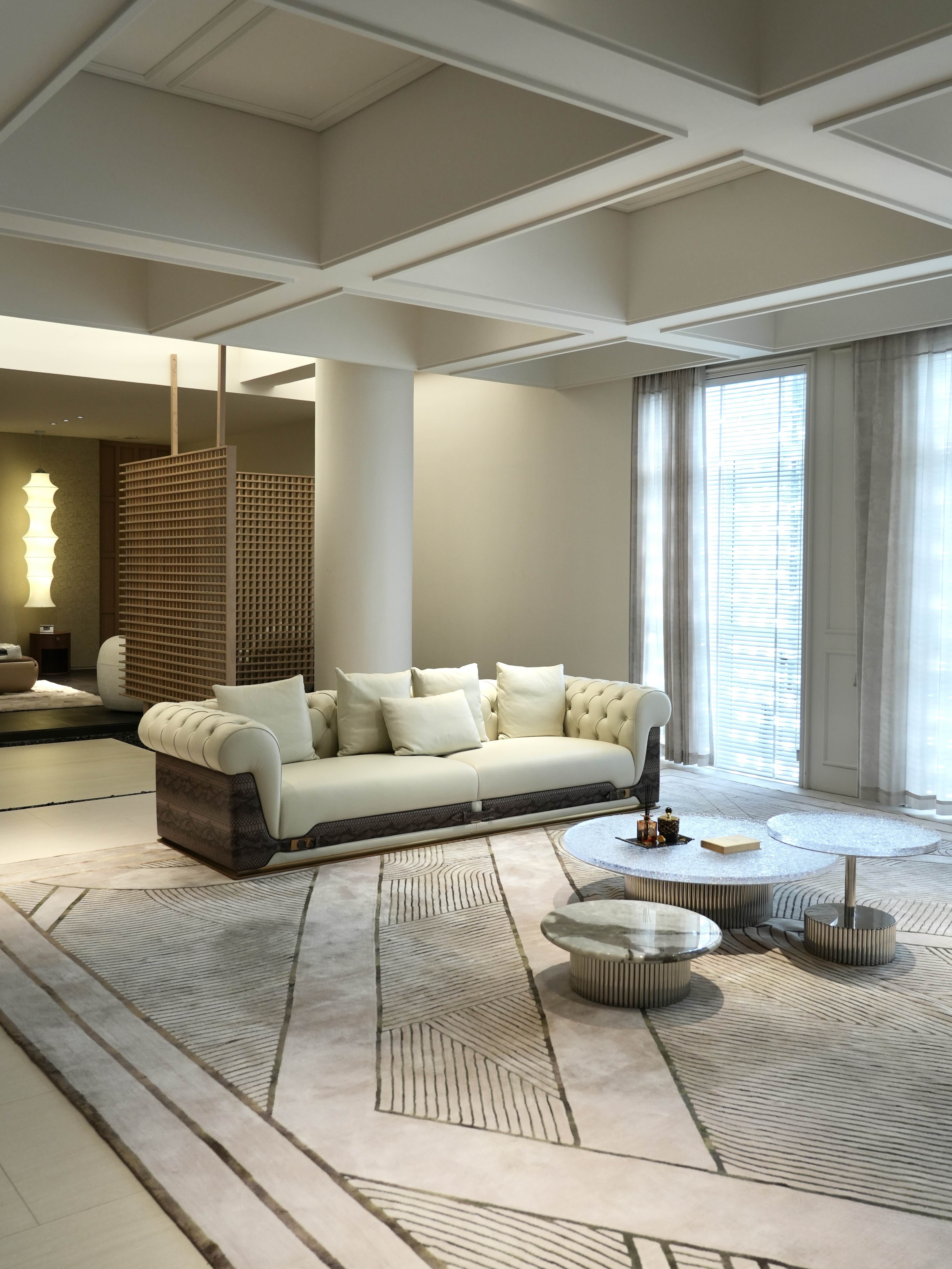 Italian Minimalist Custom Sofa – Top-Grain Leather & Fabric, Modular Design