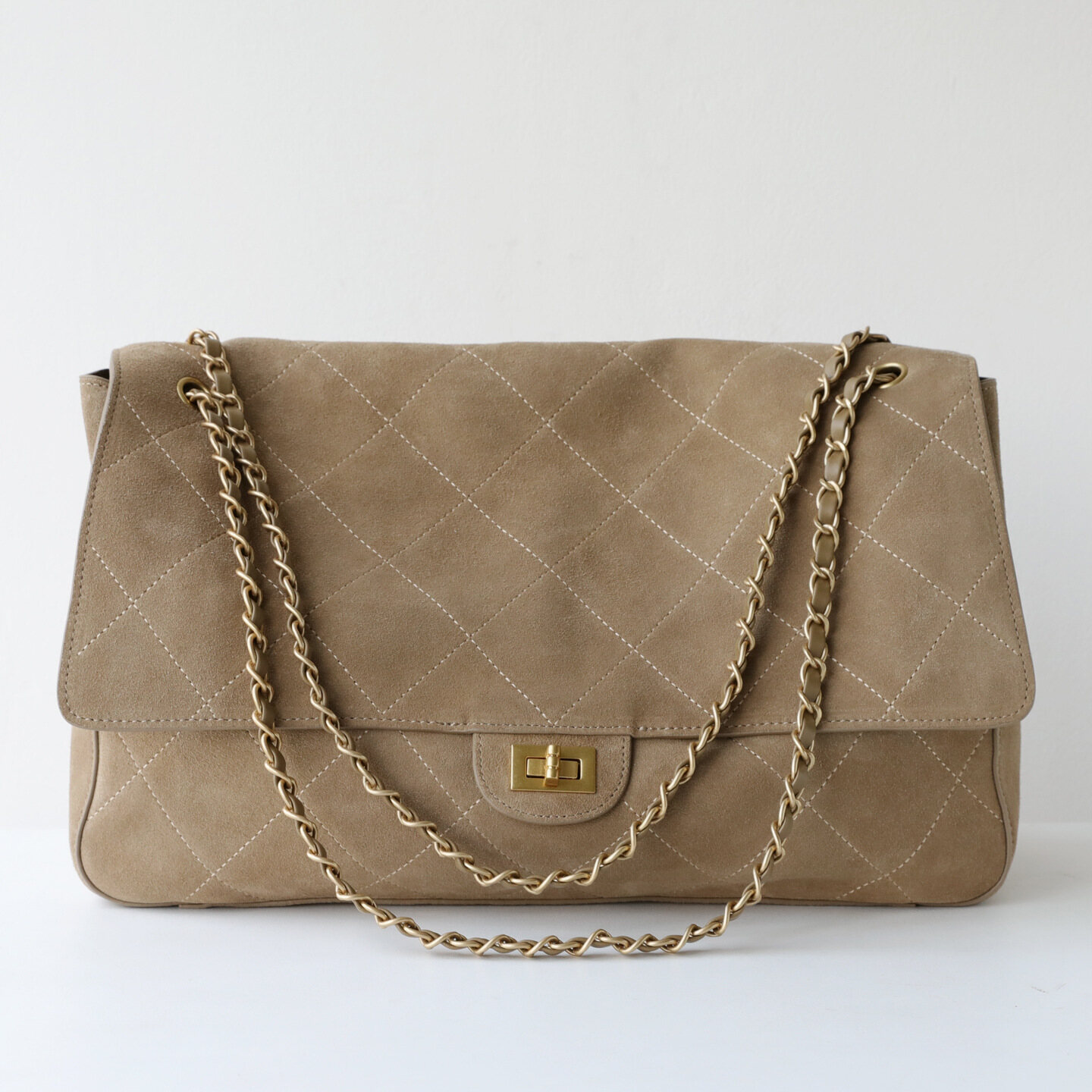 2026 Fall/Winter Matte Leather Messenger Bag - Versatile Large Capacity Quilted Chain Genuine Leather Flap Shoulder Bag