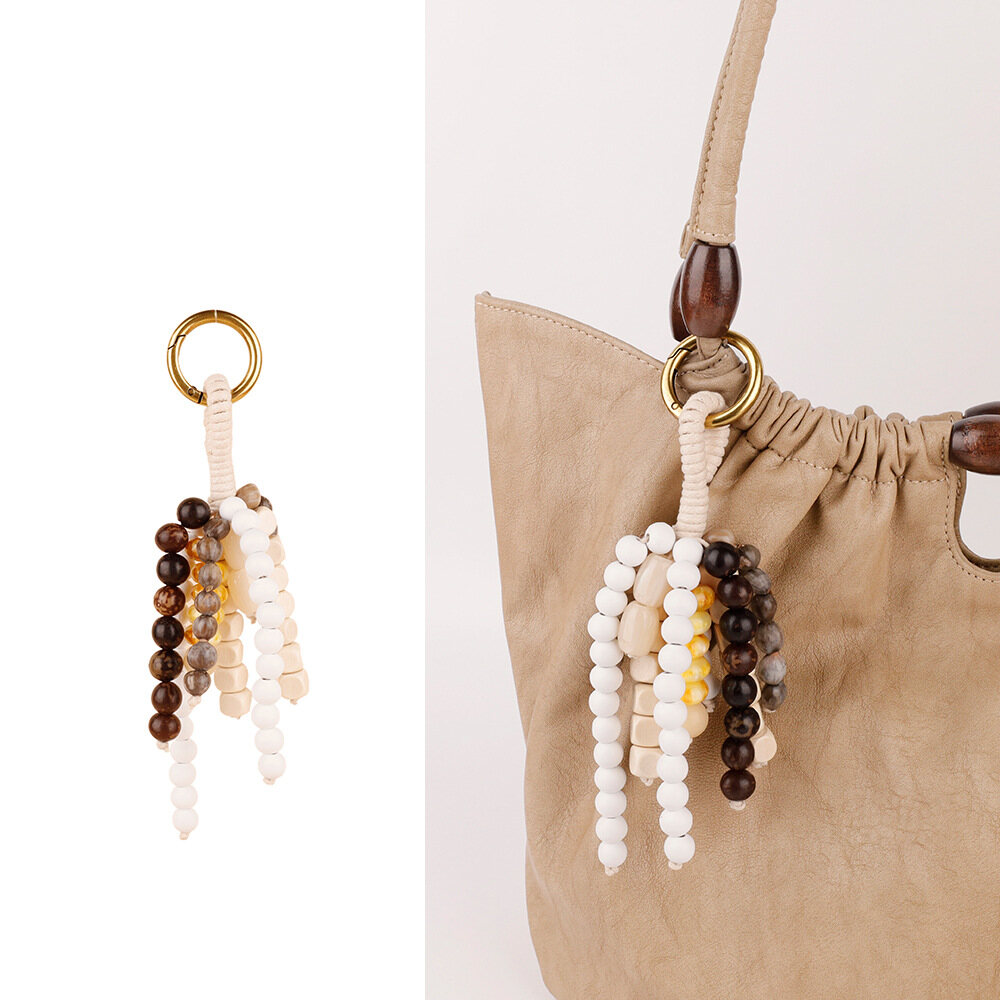 Fanmu Guoguo Shell Keychain