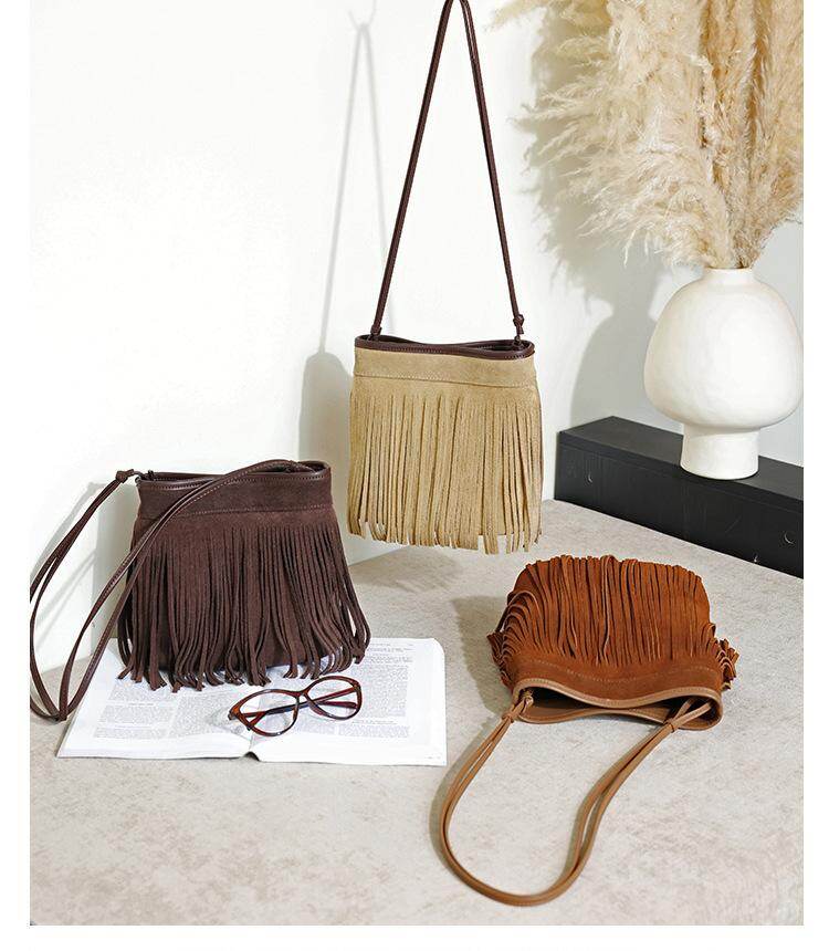 Chic Vintage Tassel Bag 2026 – New Matte Suede & Leather Bucket Bag for Women, Unique Shoulder/Crossbody Style