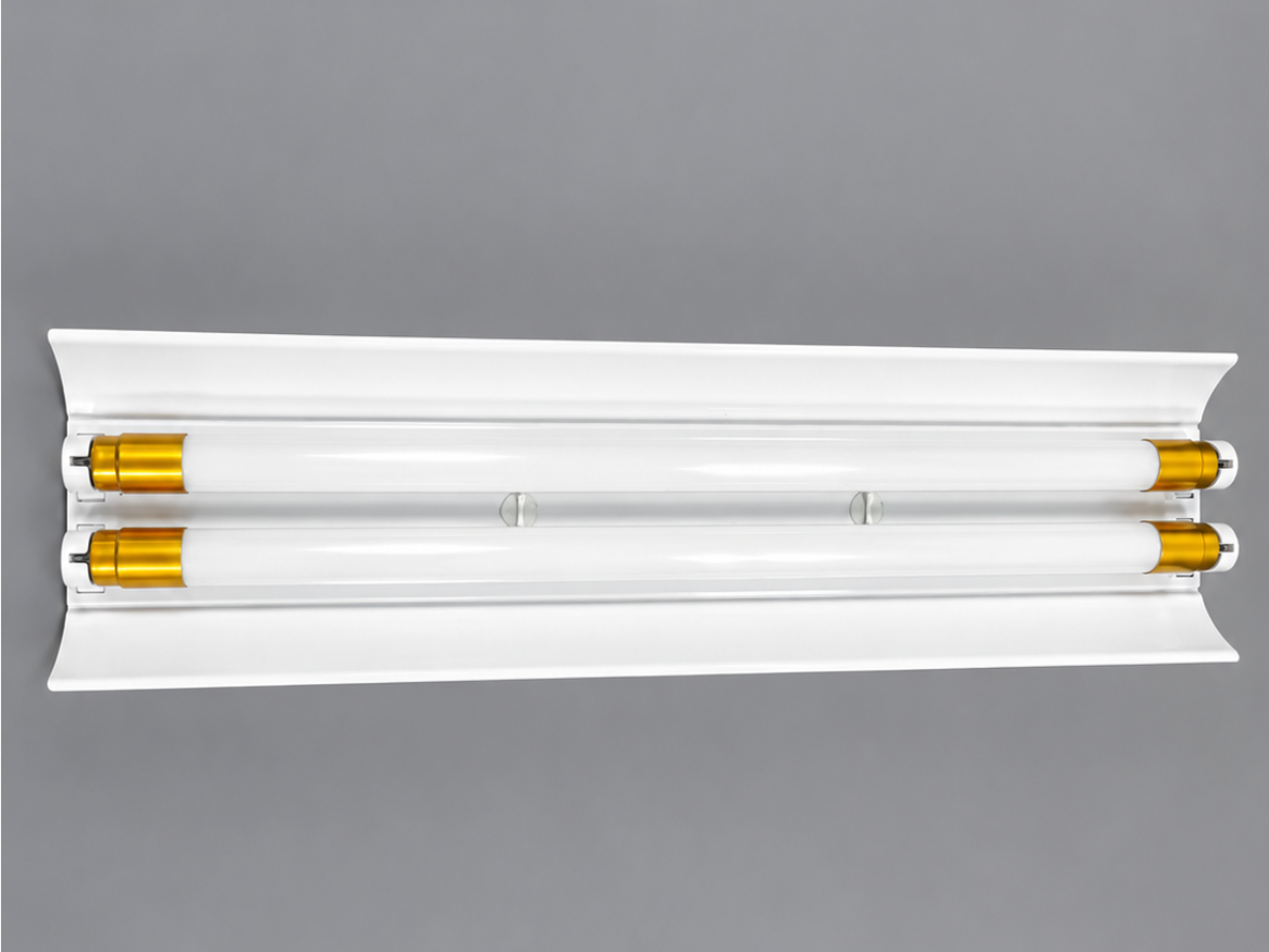 LED T8 with Double Brackets