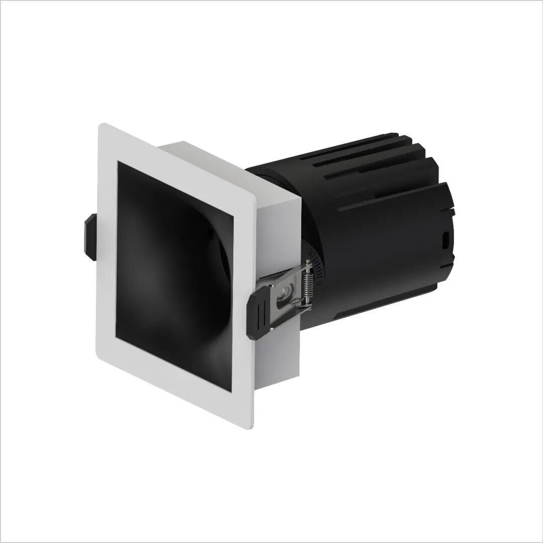 Square Spotlight 4