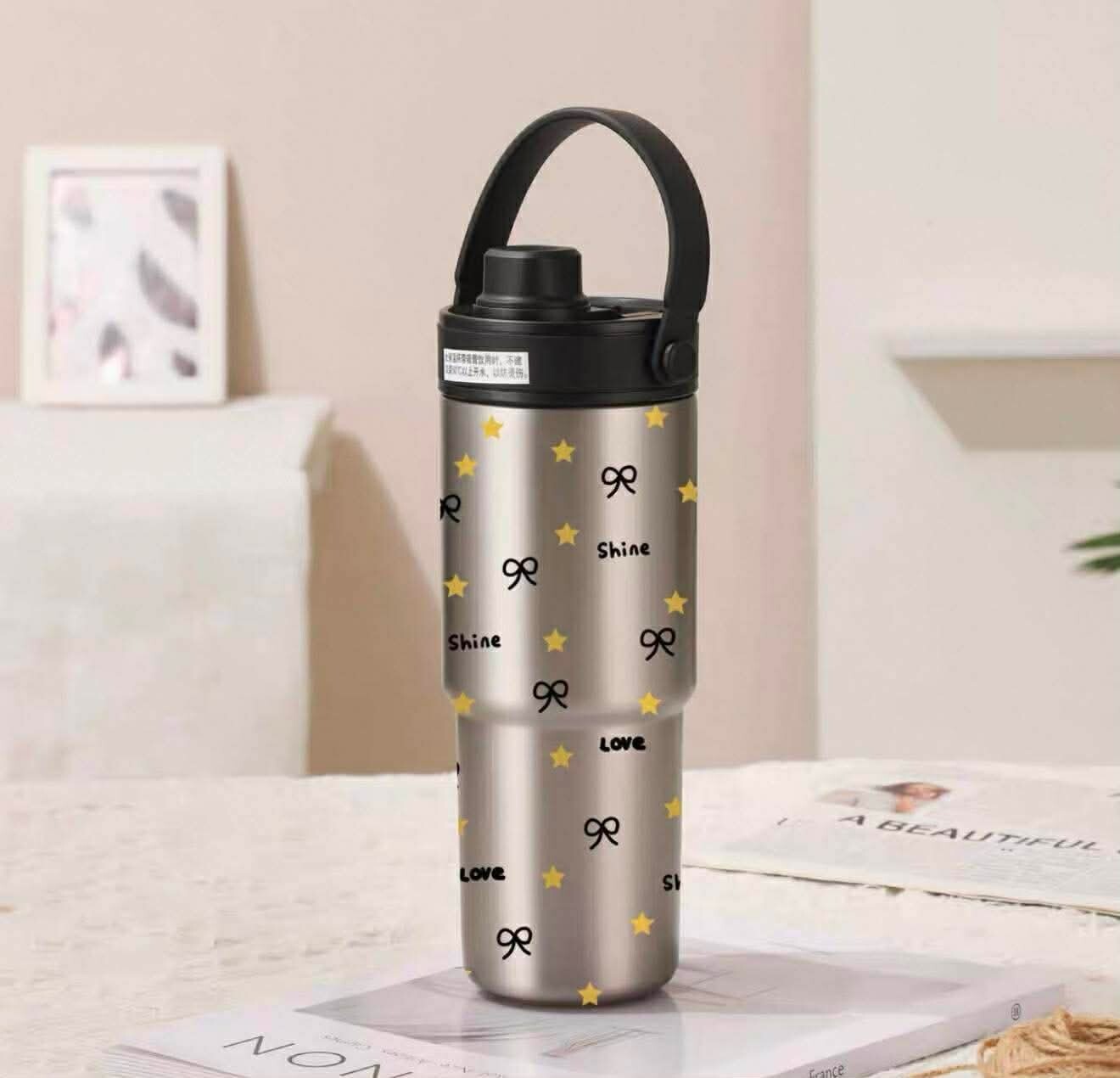 Insulated Tumbler with Bow Handle