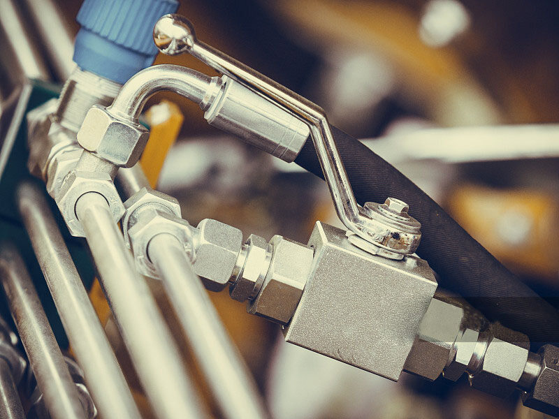 Hydraulic Systems for Aircraft Ground Equipment