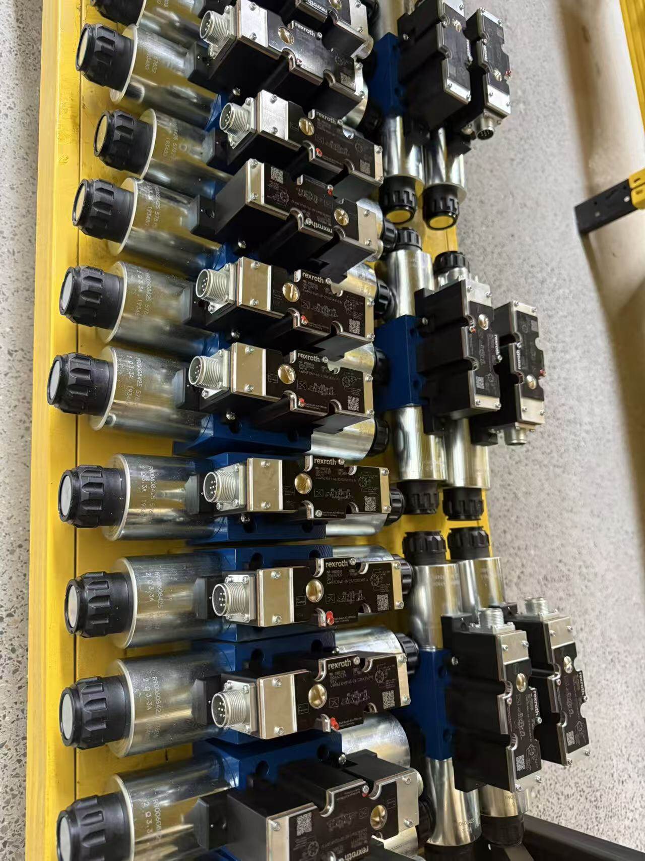 Hydraulic solutions for construction machinery