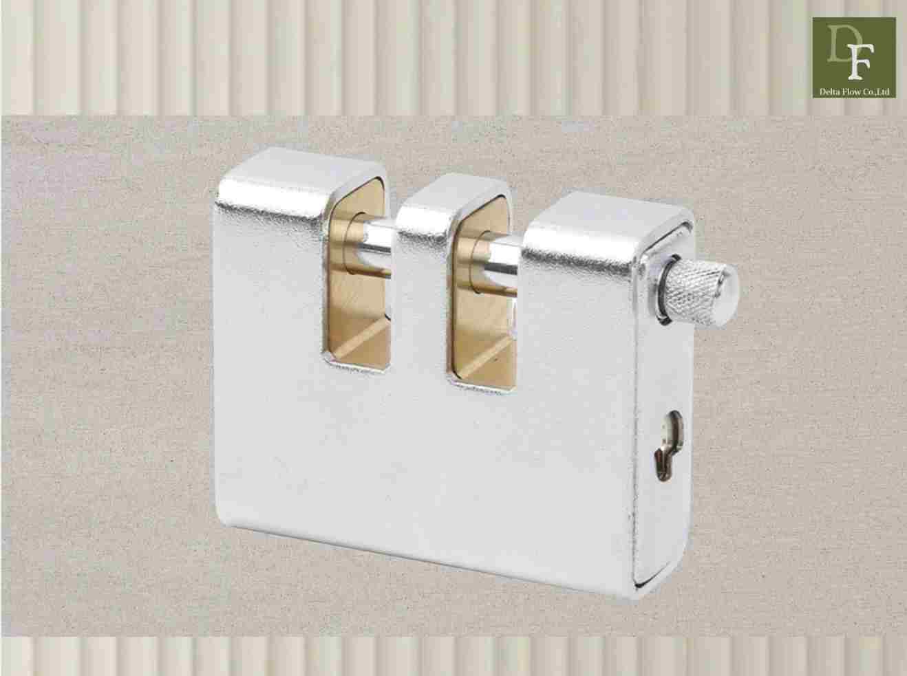 Rectangular brass padlock with armored-steel jacket double gaps product photo
