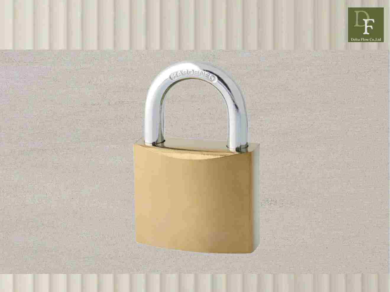 Brass-painting Iron Padlock