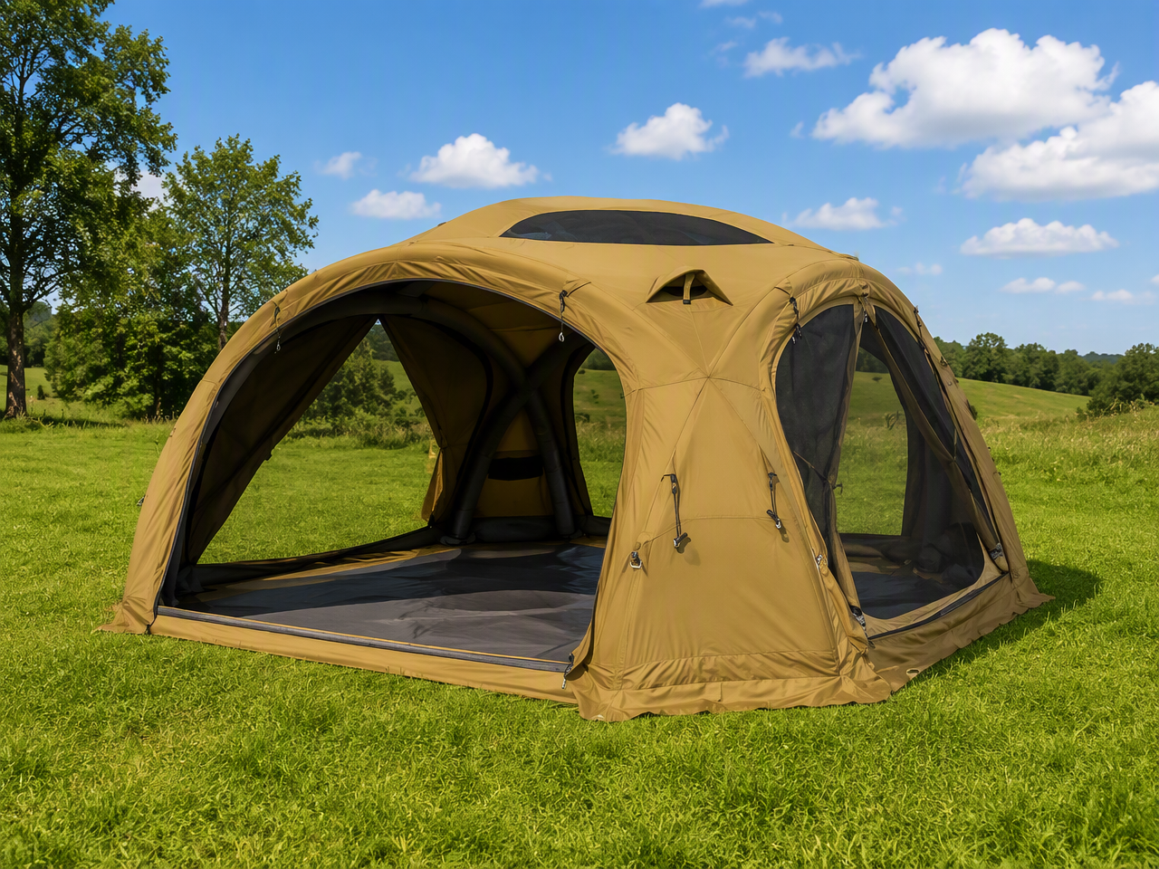Inflatable Lodge 10
