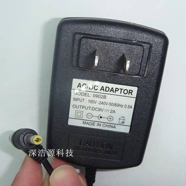 AC/DC 電源適配器 9V 2A