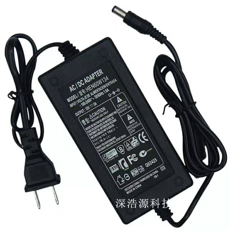 AC/DC 電源適配器 12V 5A