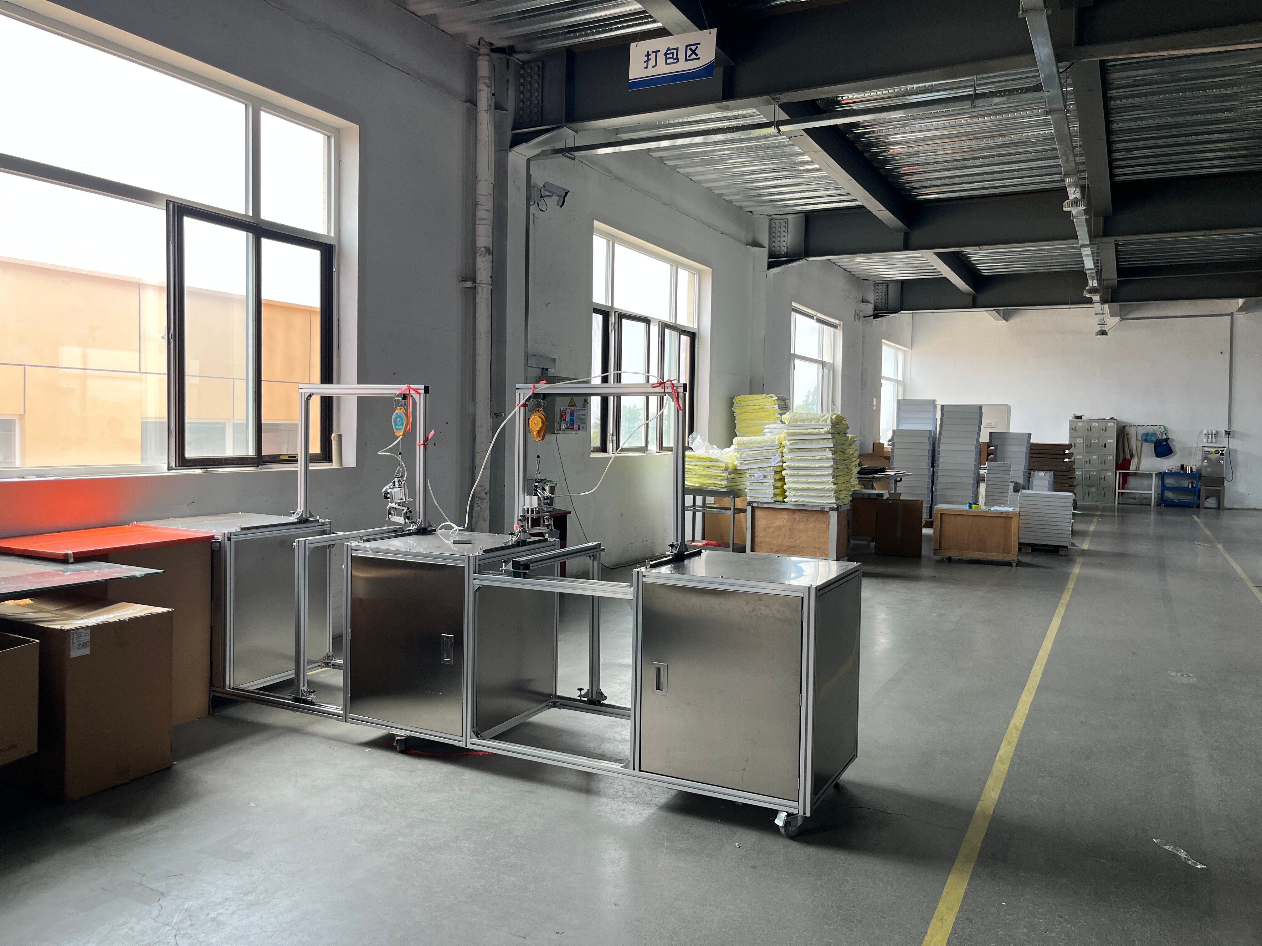 Real-world view of the medium and high-efficiency filter production workshop 4