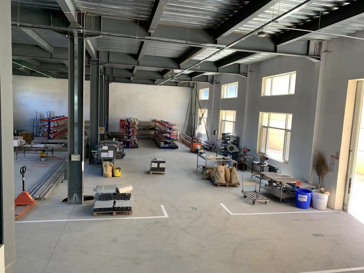 Aluminum Cutting Workshop – Real-World View 3