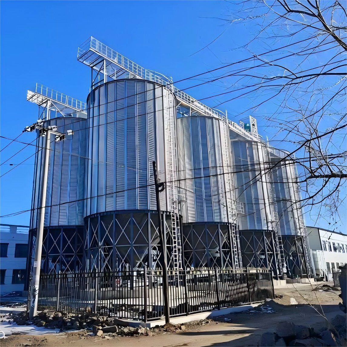 Grain Silo (Conical-bottom silo)
