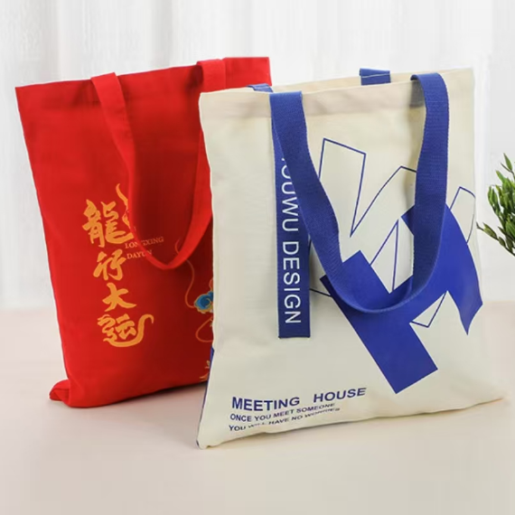 Holiday-themed tote bag