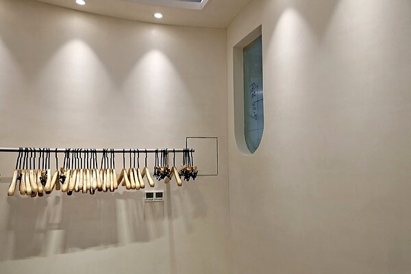 泥度服装店拱形空间的施工工艺