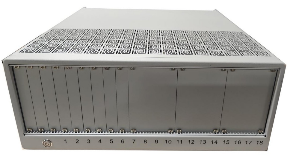 T6228 — 18-slot PXIe Chassis (PCIe 3.0)