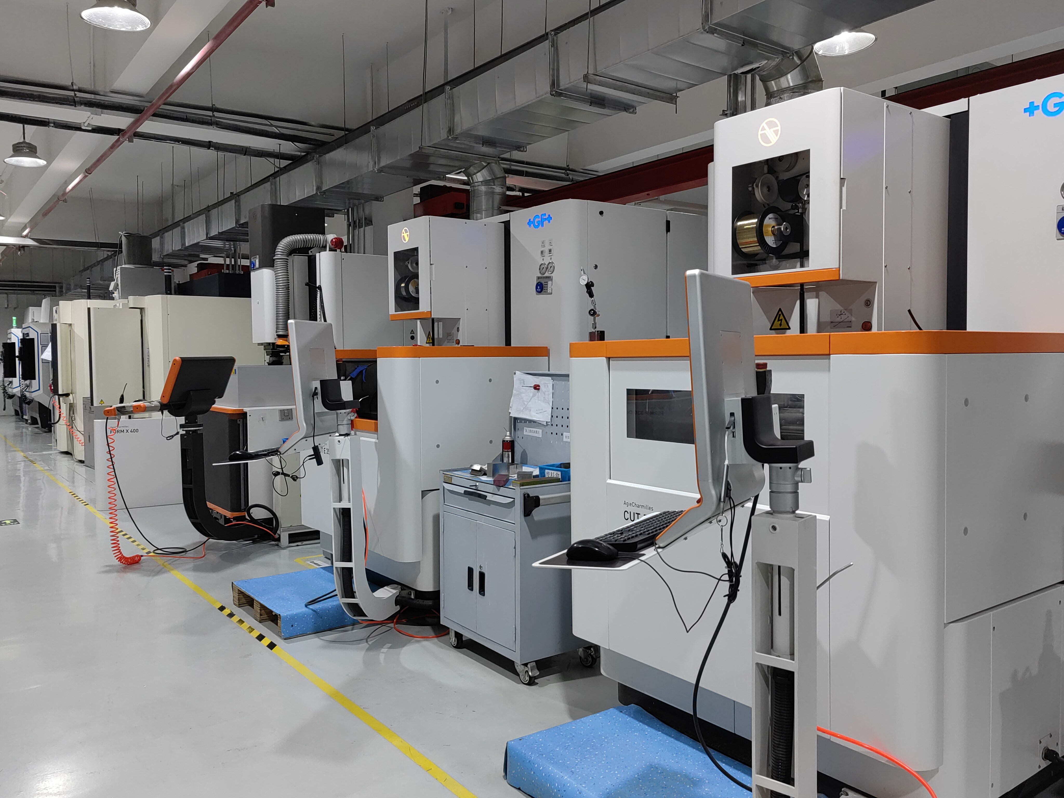 CNC Machining Center