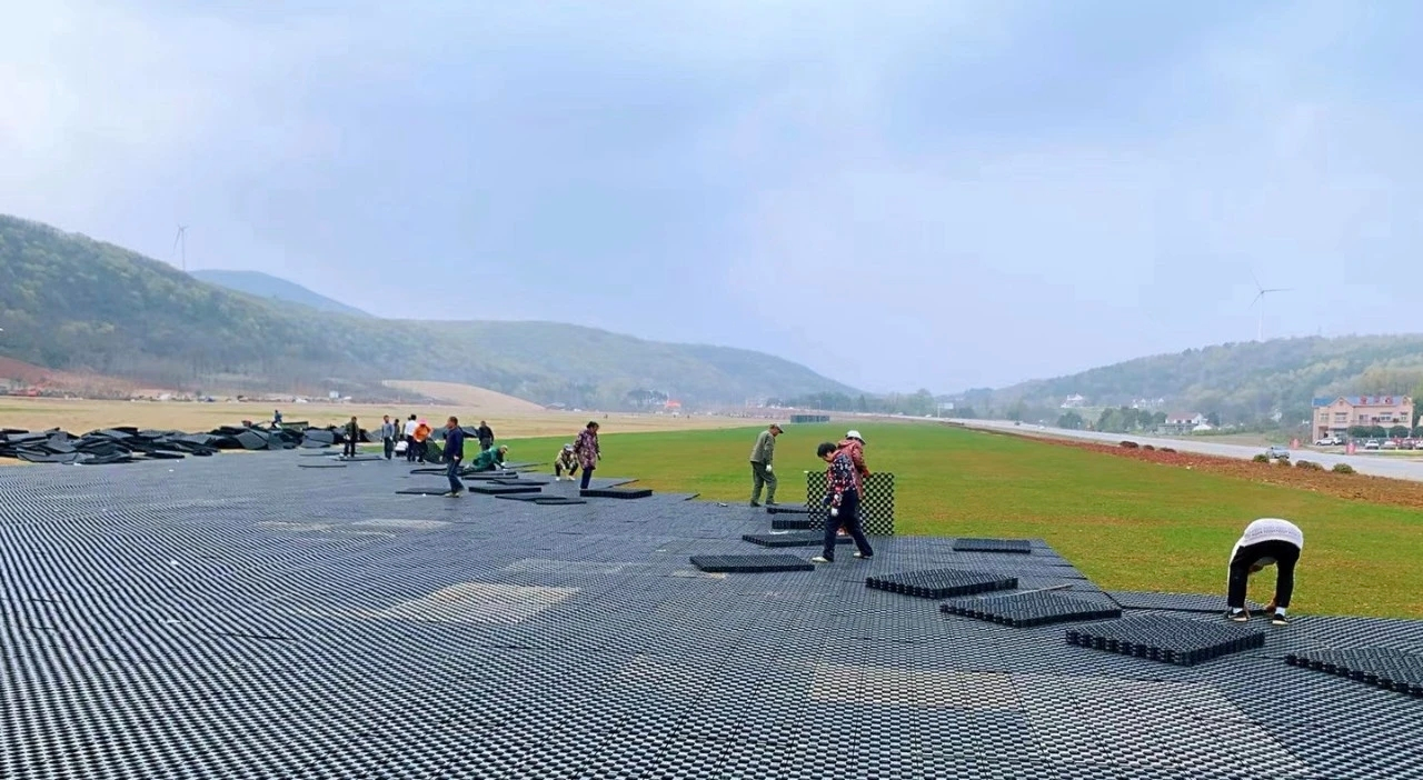 湖北圣境山航空飞行营地