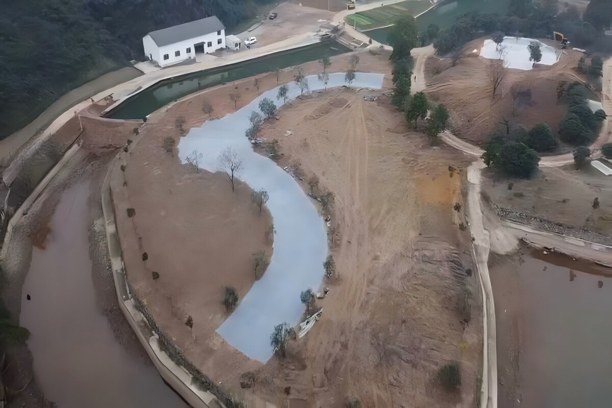 湖北文旅景区人造溪流专用水泥毯标准化施工工序