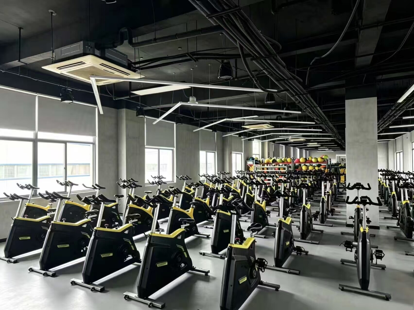 封闭式减重训练