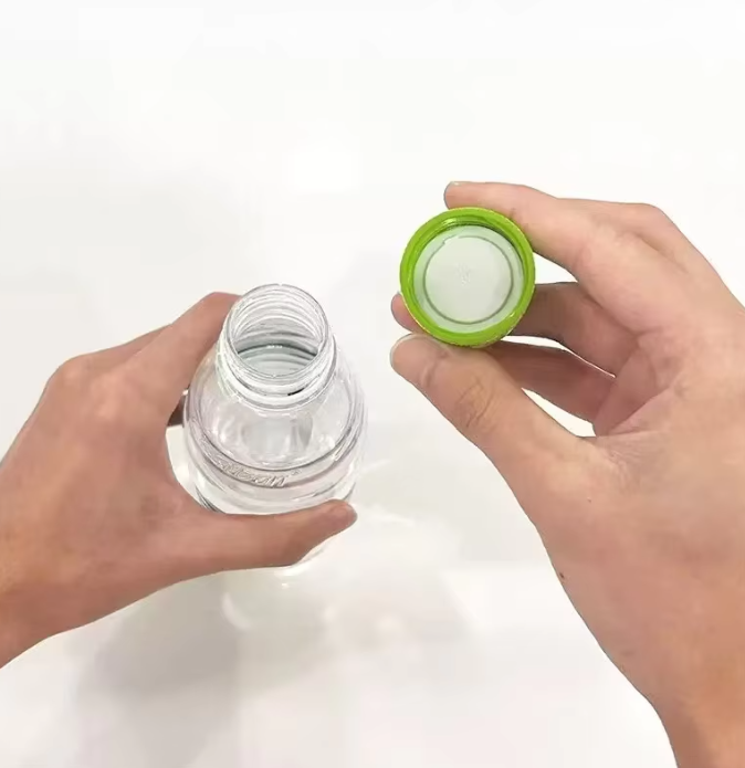 Tea Powder Freshness-Lock Lid detail 2