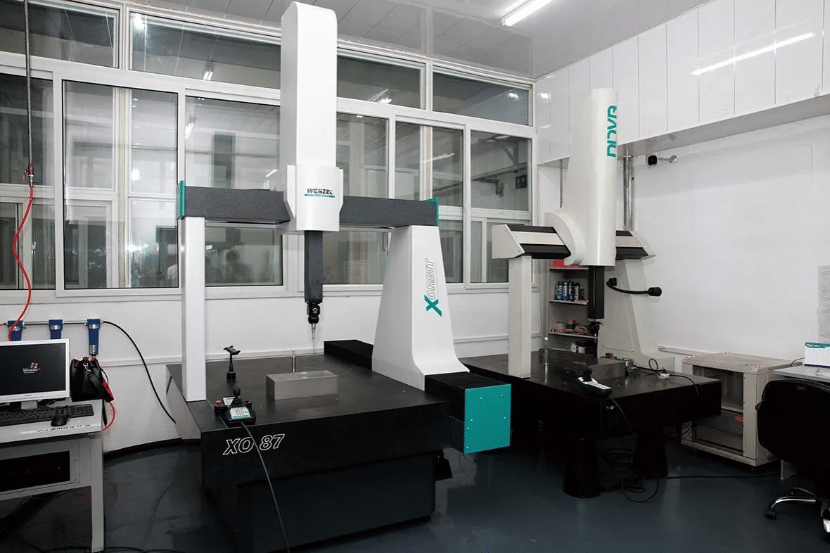 Coordinate Measuring Machine