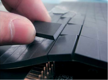 Magnetic isolation material detail 1