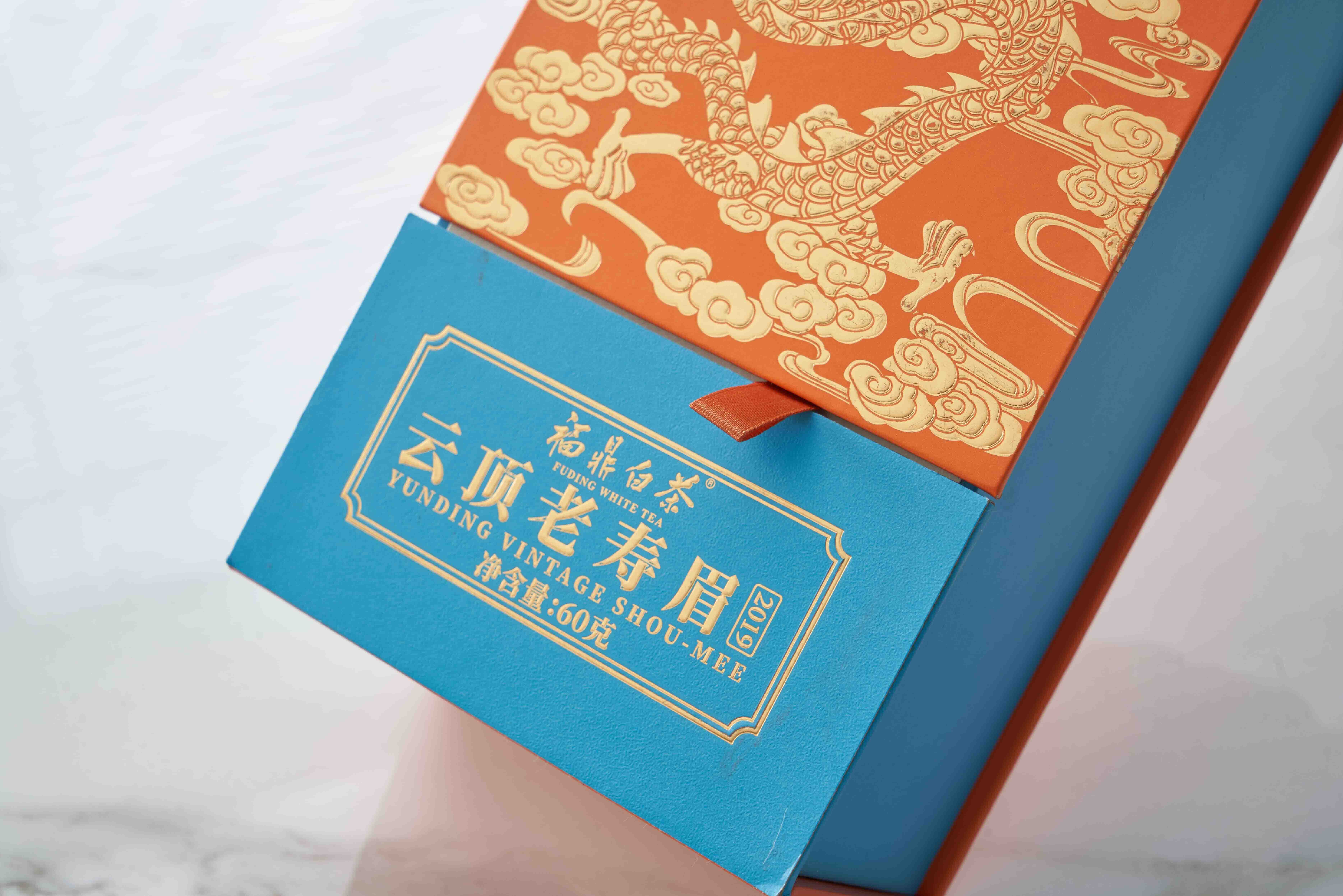 Foil Stamping vs. UV Coating: Which Finish is Better for Premium Packaging? - Professional packaging guide from Hebei Yinchuang