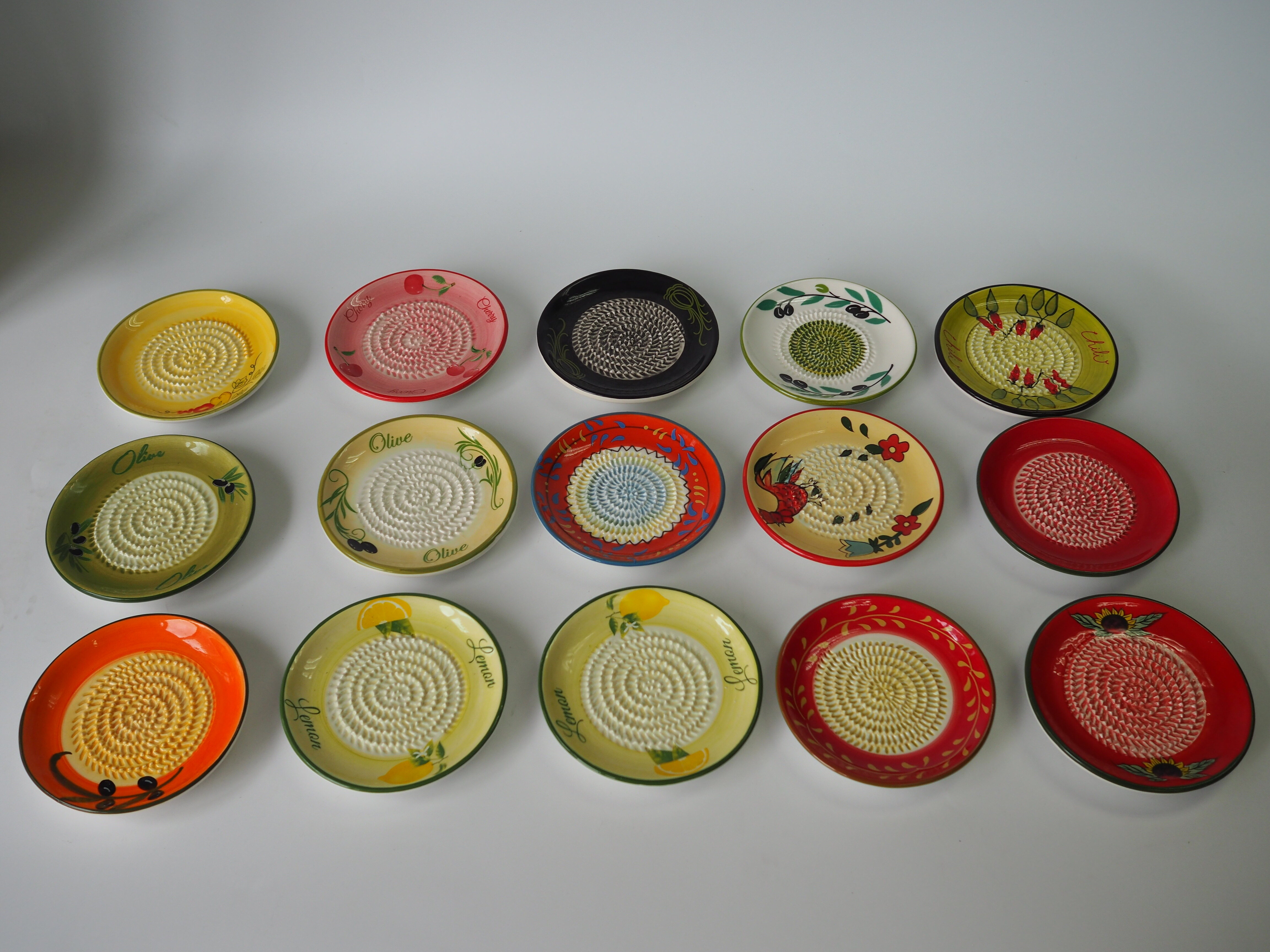 Ceramic grater plate