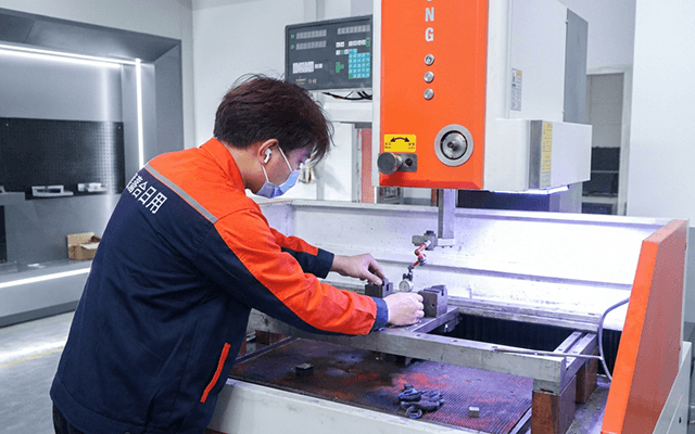 Mold R&D Support