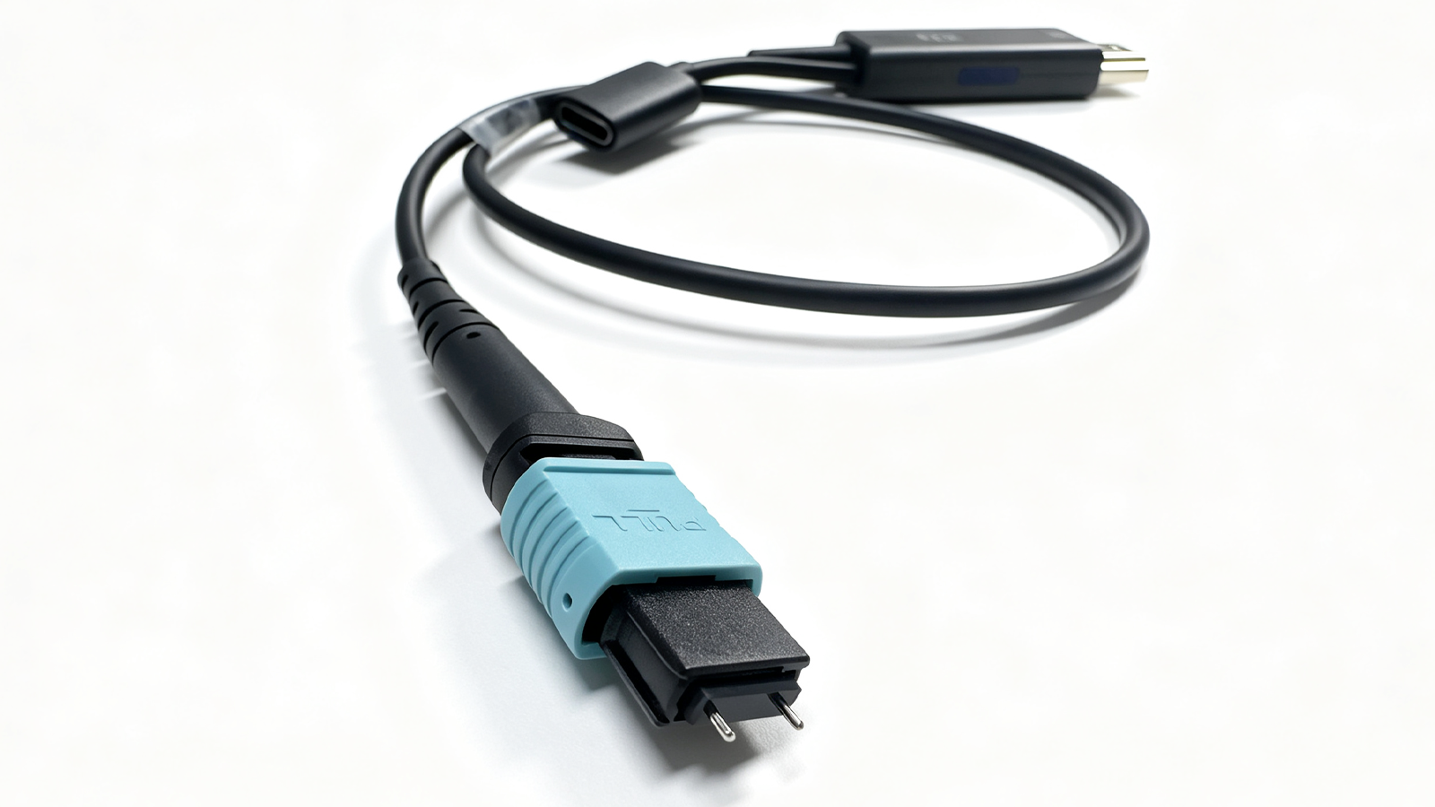 Detachable Fiber Optic HDMI2.1 2.2 Cables Explained: MPO Detachable vs A-to-D Split-Head Designs, Compared and Selected 1