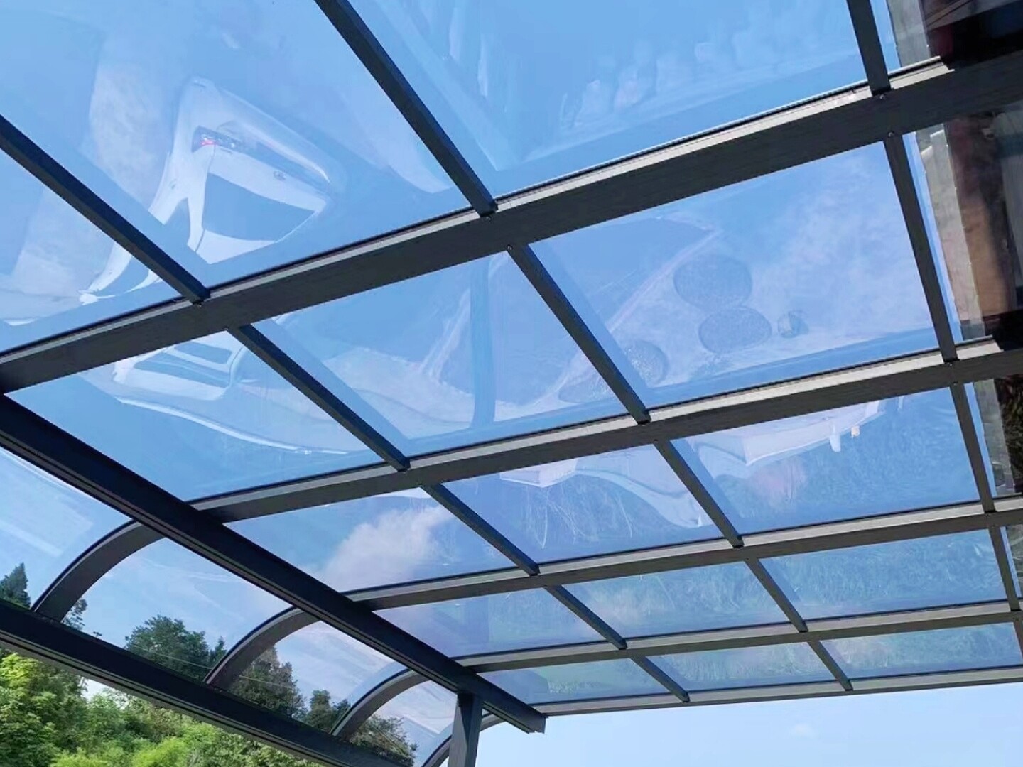 PC Solid Sheet Application Example 1 - Building Skylight Greenhouse Carport