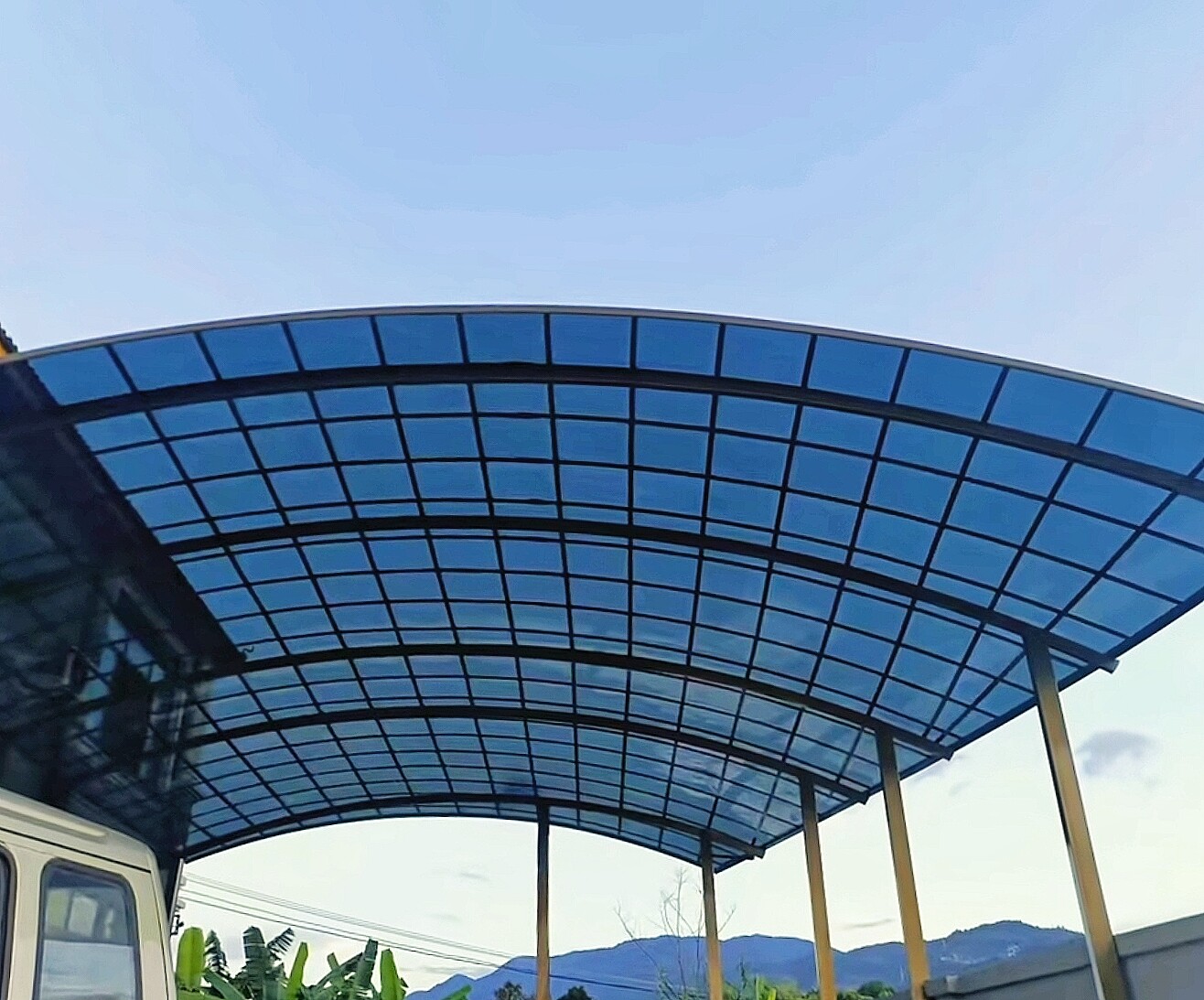 PC Solid Sheet Application Example 3 - Building Skylight Greenhouse Carport