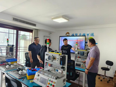 Qiyuan Technology and Jiangsu Vocational College of Architecture sign school-enterprise cooperation agreement. Image 2