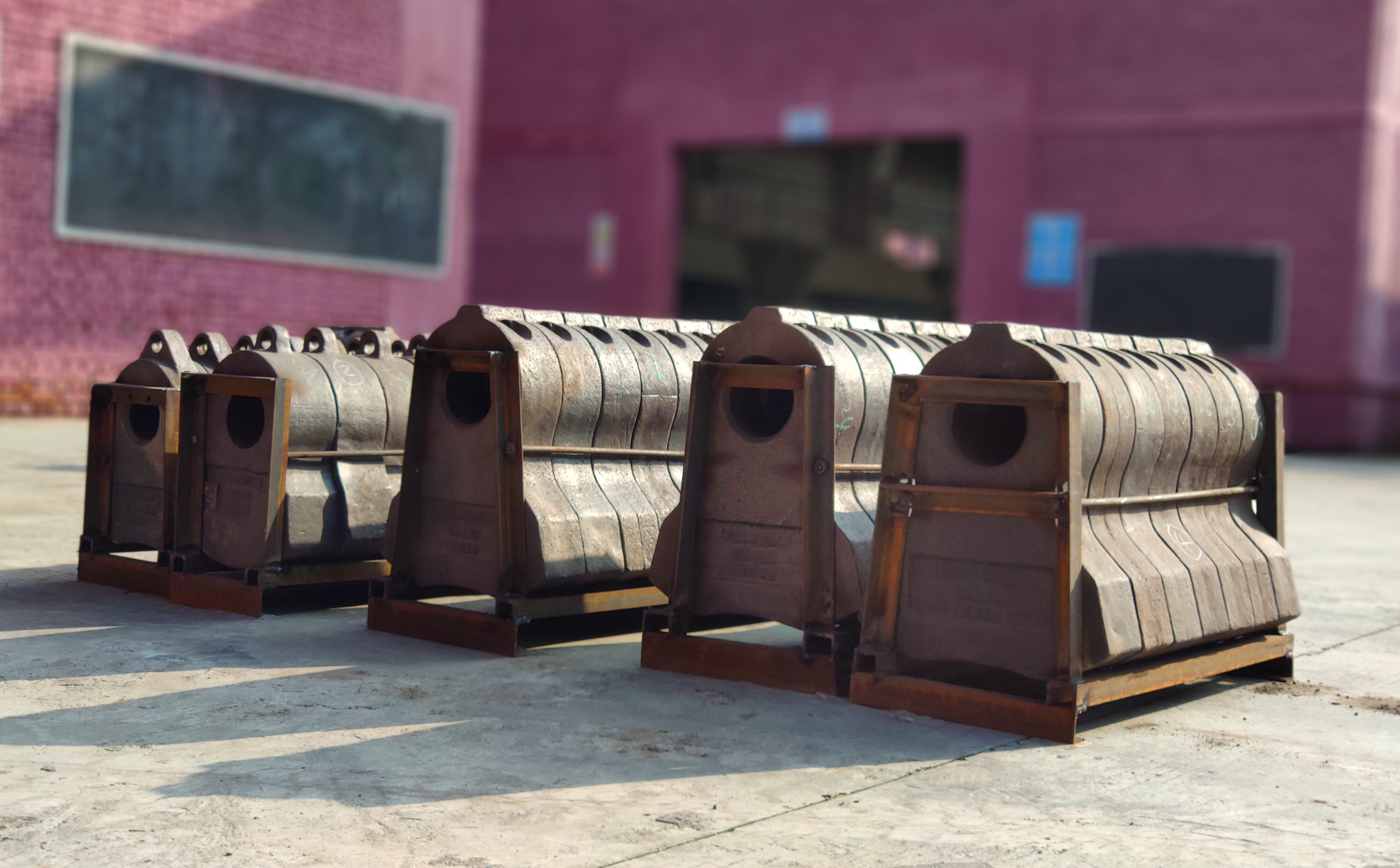 Moulding line inside the GOLDSTONE casting plant