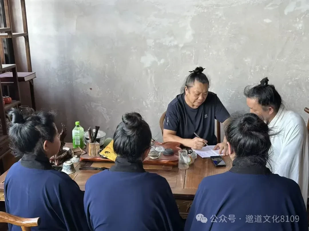 筋经指符术（四）我的道士师父是中医：冈上肌与肩臂疼痛
