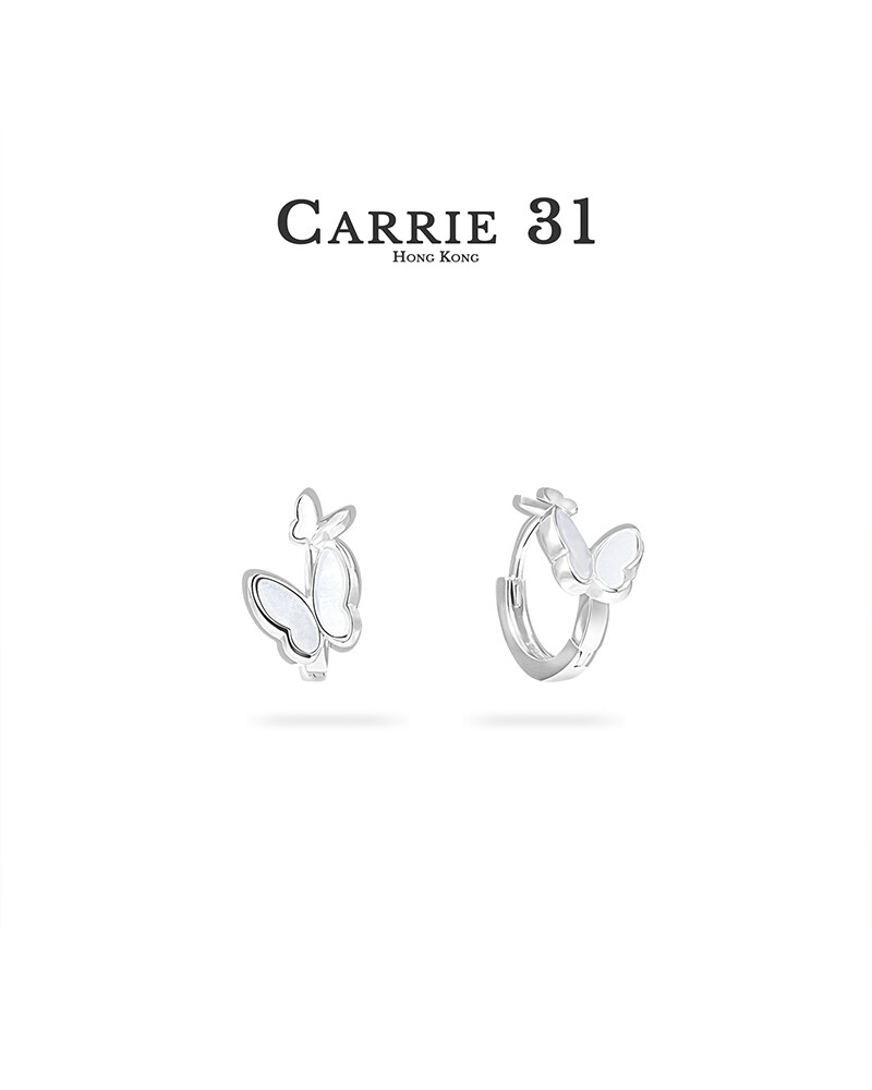 S925 Silver Shell Stud Earrings - Wearing Effect