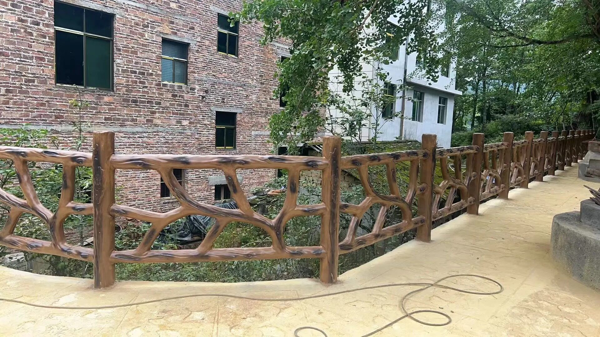 美丽乡村建设推动护栏市场需求增长深度分析(2026 行业版)