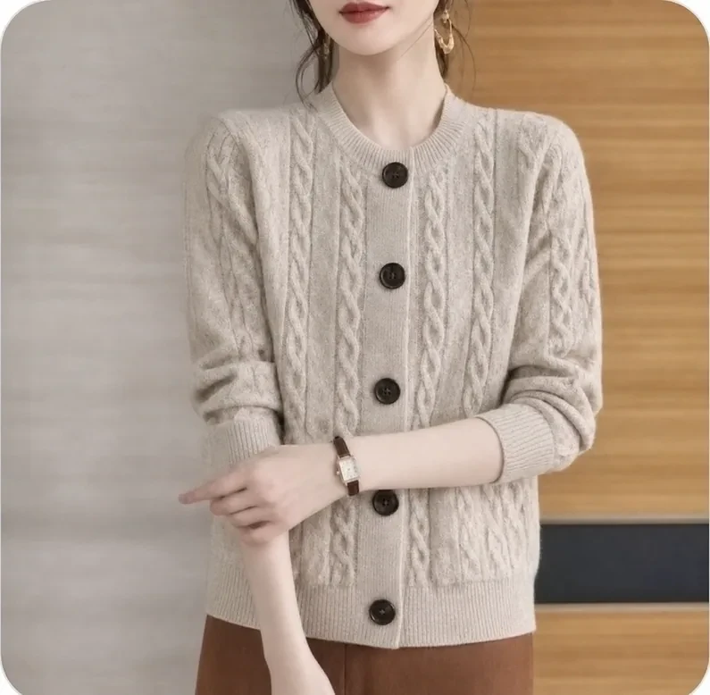 Thai Women's Autumn & Winter Clothing Sets