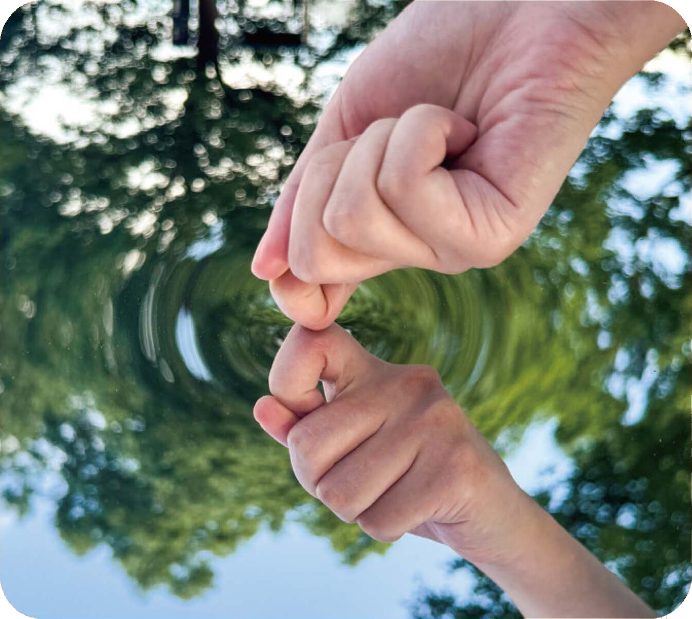 Glassless mirror