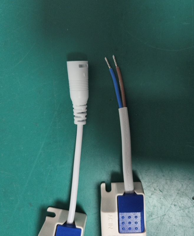 LIFUD Non-dimming LED Driver LF-GIFxxxxxx series - Thumbnail 3