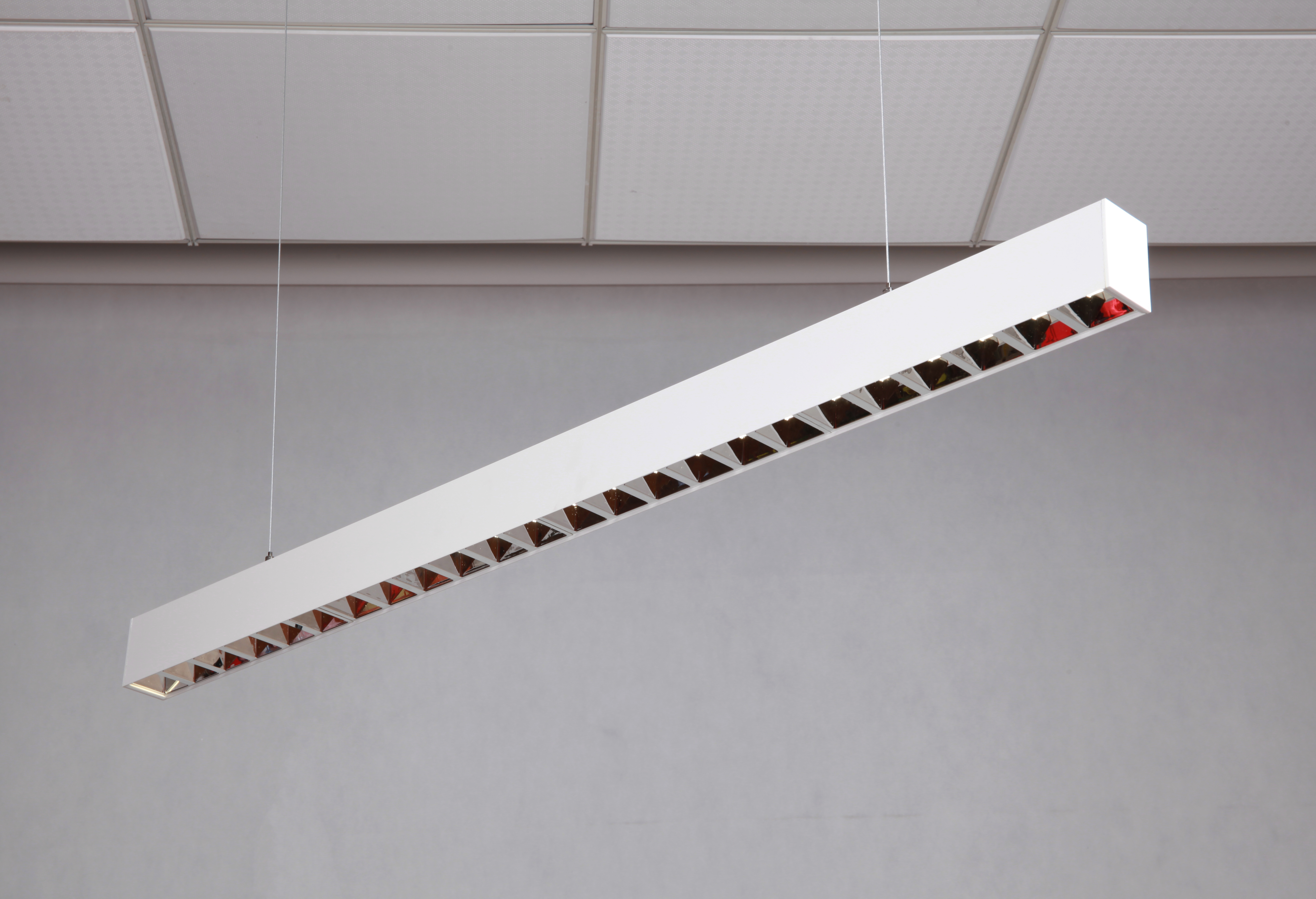 Minimalist Suspended LED Linear Grille Pendant Light