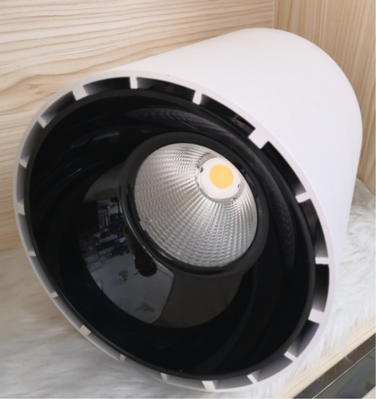 TC-XFM-30011 Architectural Cylindrical Surface Mounted LED Downlight