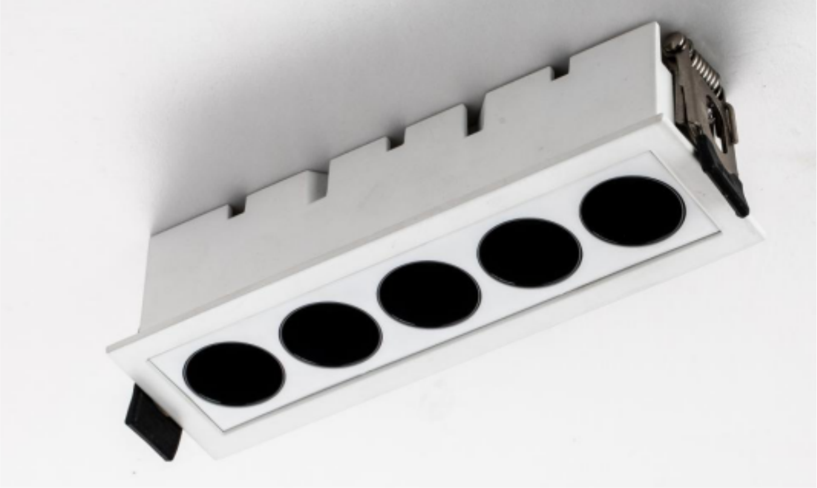 TC-XFX-035 Recessed 10-Light Linear LED Spotlight with Trim - High-Power COB Downlight - Image 1