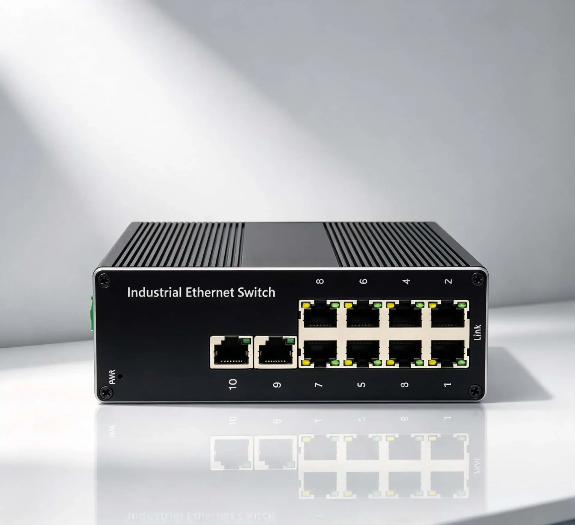 8 Port Industrial Switch 10/100+2G SFP