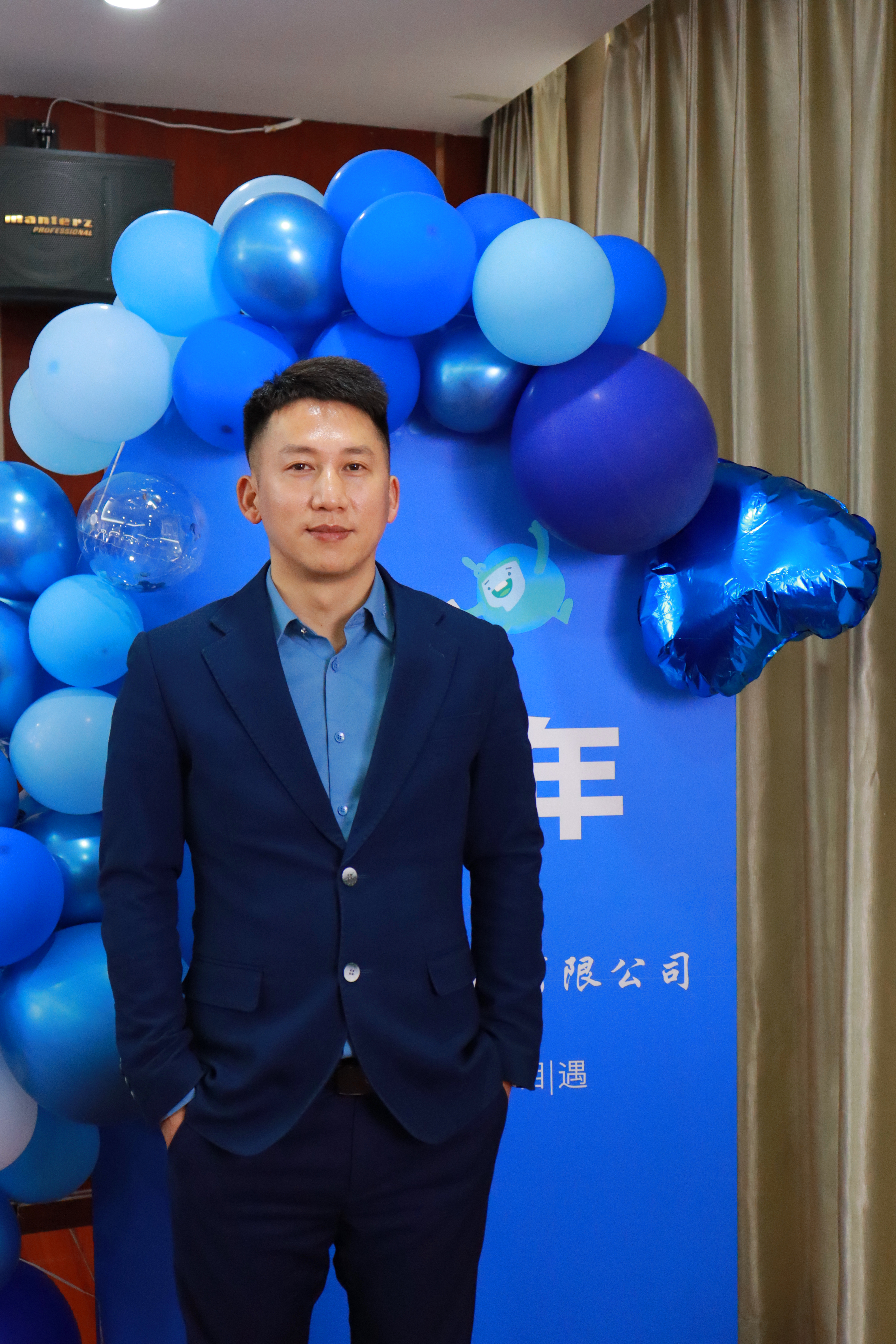Manager Liao18372184595