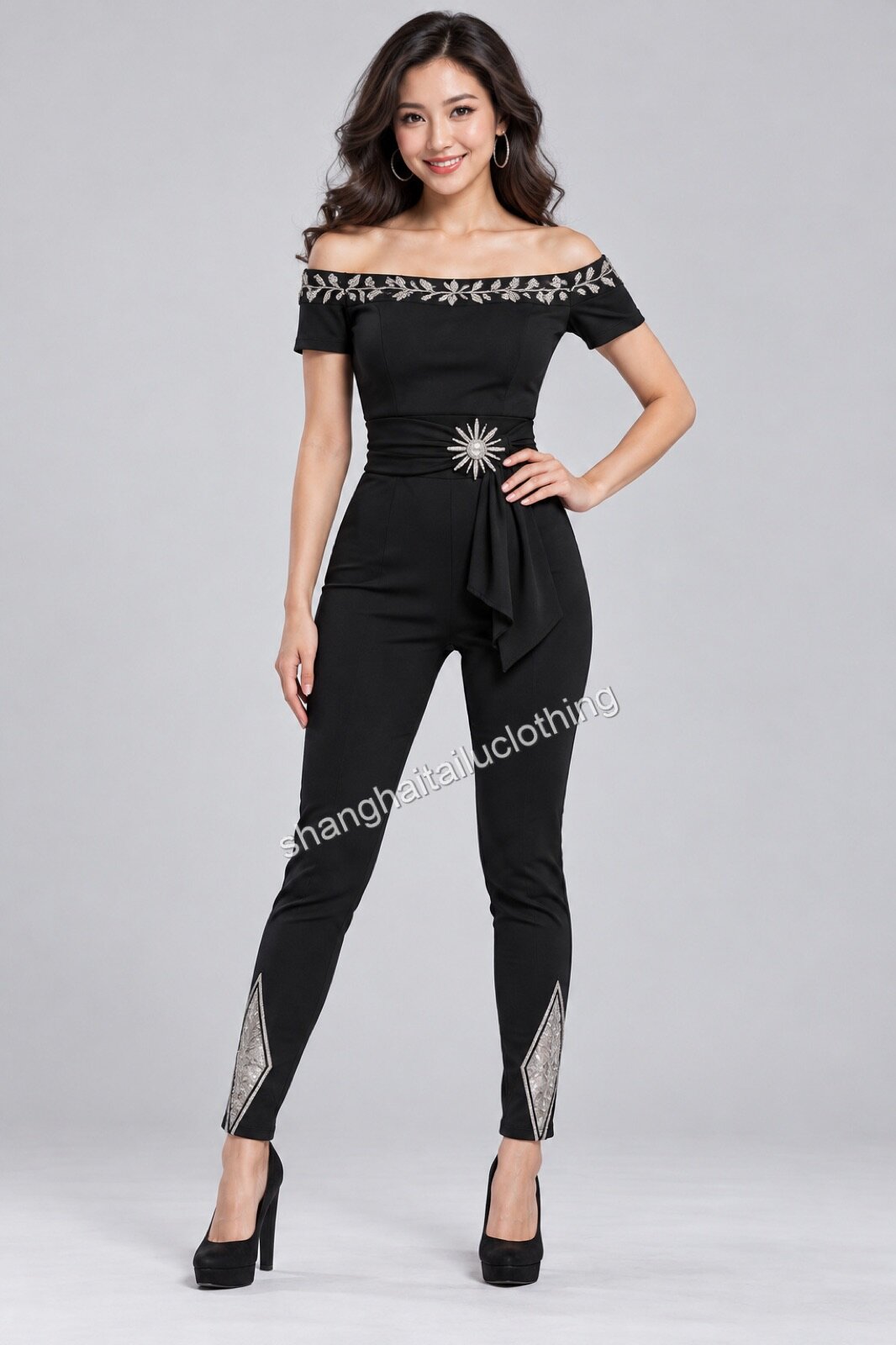 Movies & TV Costume 1-15028 — wholesale movies & tv costumes from Shanghai Haitailu Clothing Co., Ltd