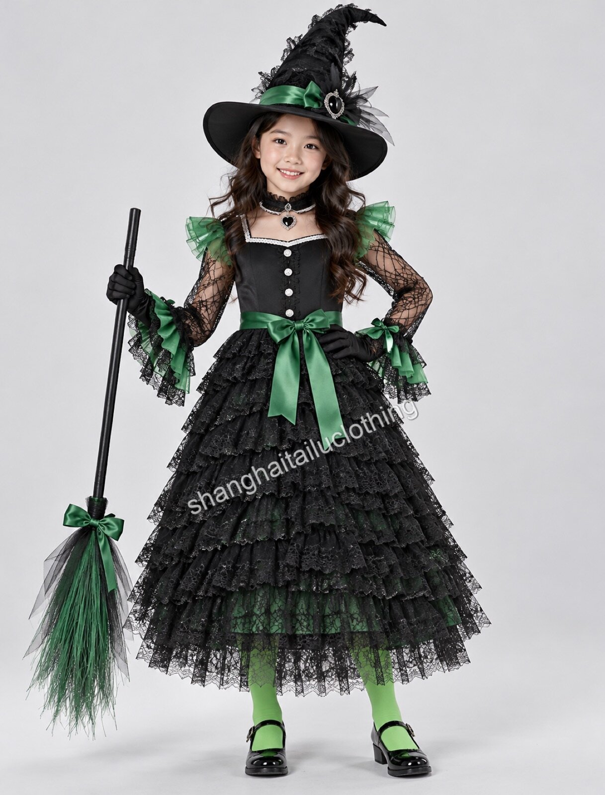 Little Emerald Witch - Item 1-39083