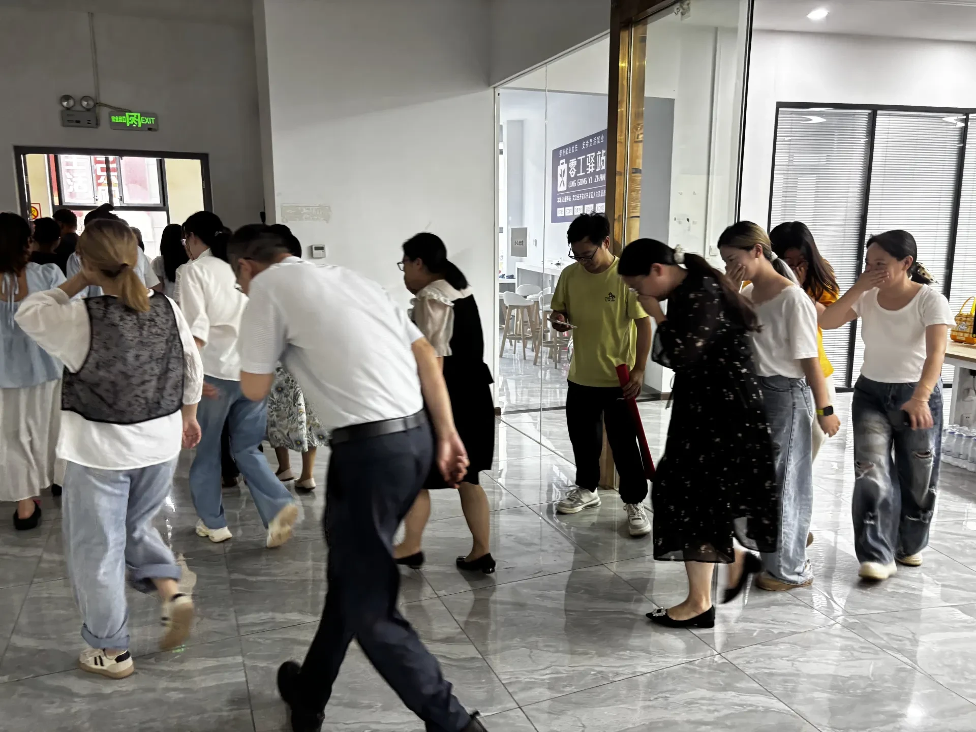 企业应急疏散演练组织现场