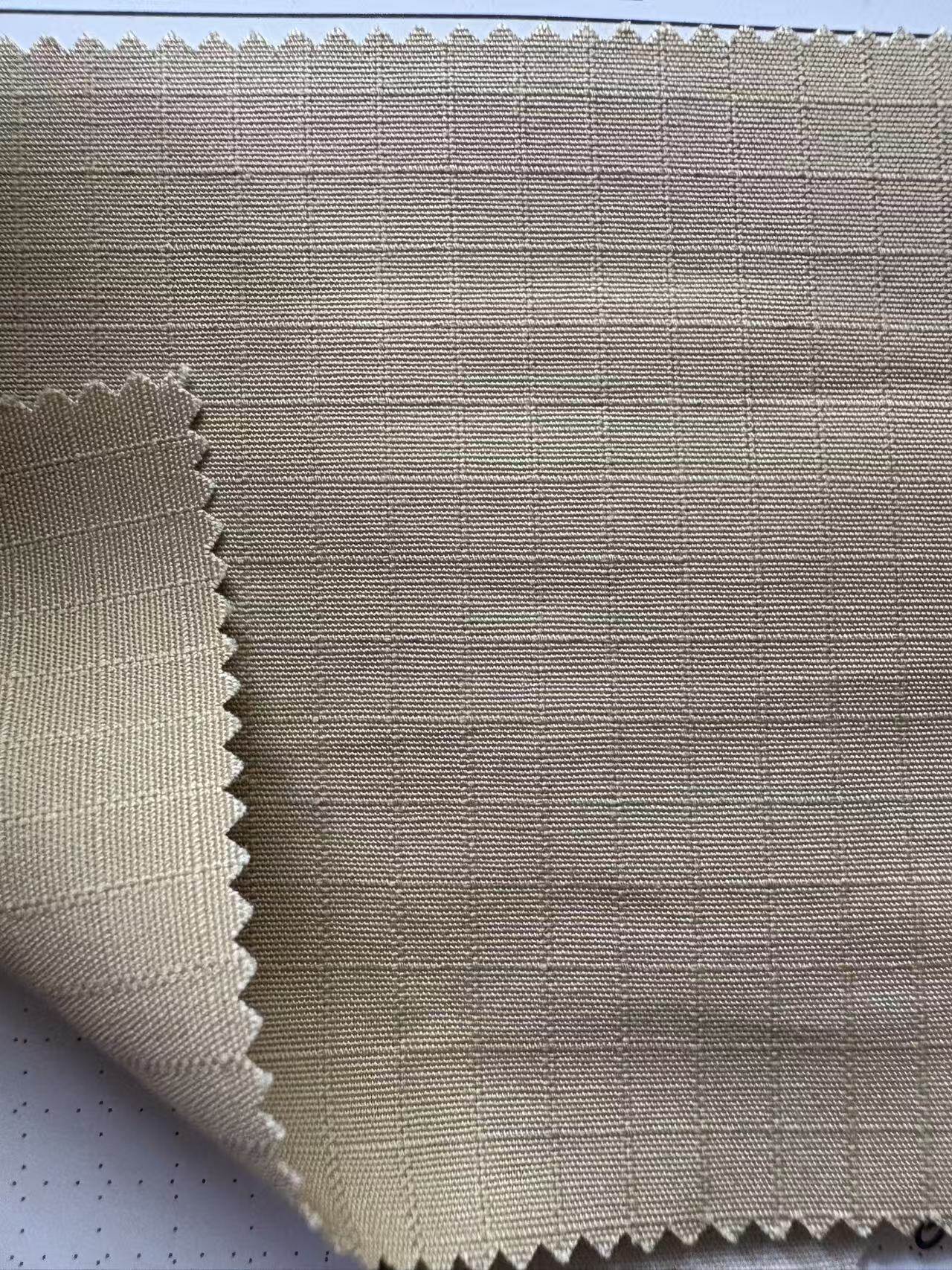 100% Cotton Woven Check Plaid Fabric 200GSM 148cm Yarn-Dyed Garment Fabric for Trousers and Jackets